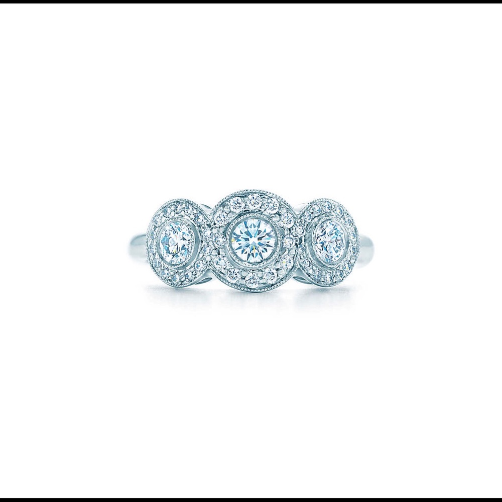 Tiffany Circlet Platinum Ring